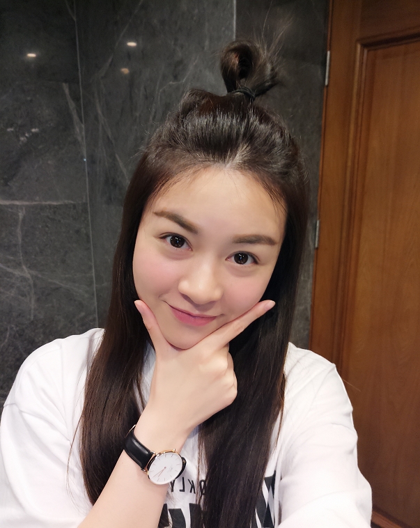 苹果味的第一张照片--爱情114