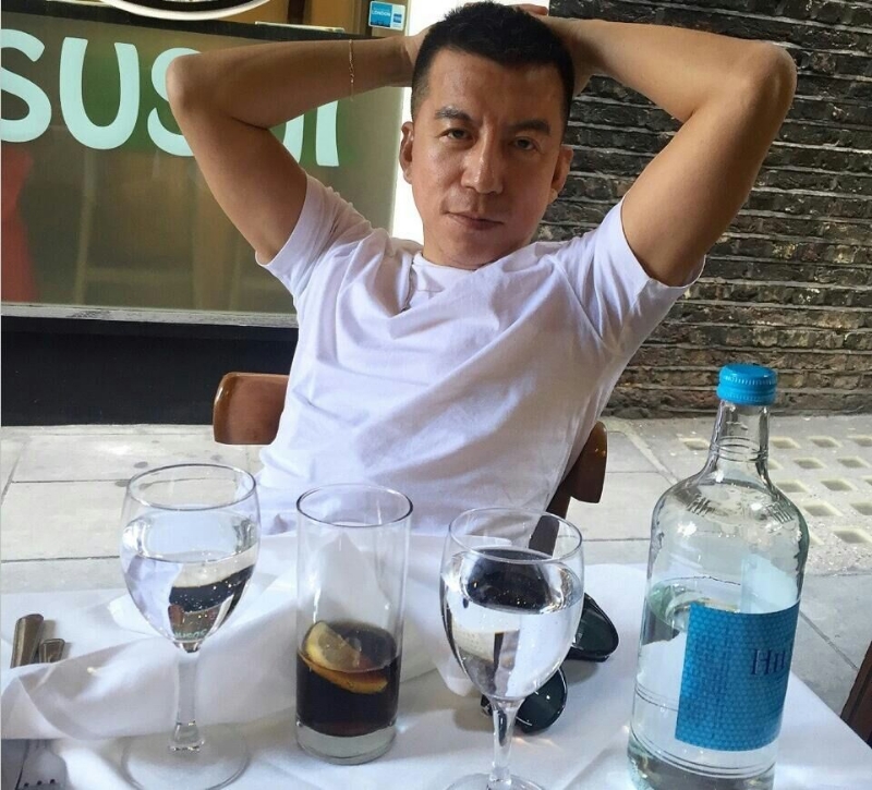 不忘初心的第一张照片--爱情114