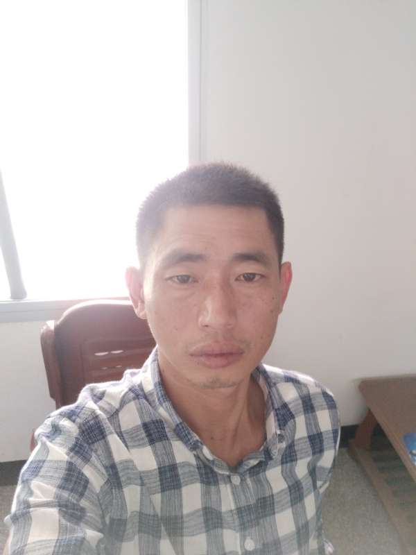 不期而遇的第一张照片--爱情114
