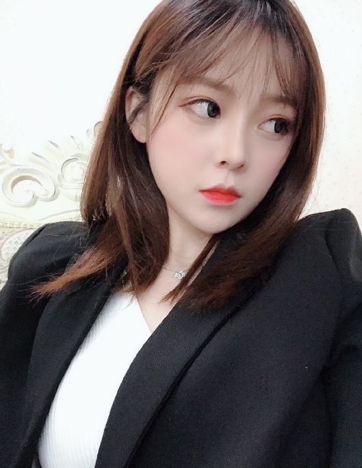 美伊i的第二张照片--爱情114