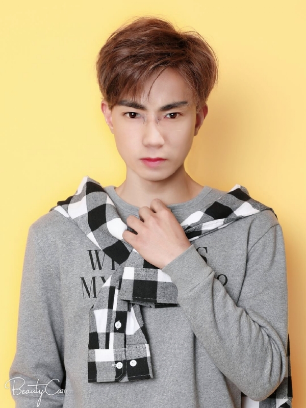 遇见的第一张照片--爱情114