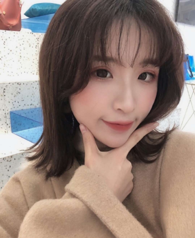 莉婷的第一张照片--爱情114
