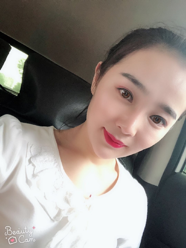 汪小姐的第一张照片--爱情114