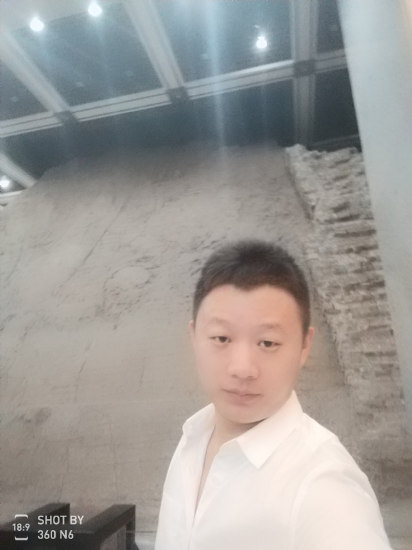 龚某人的第一张照片--爱情114