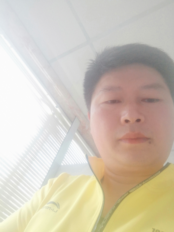 山男的第一张照片--爱情114