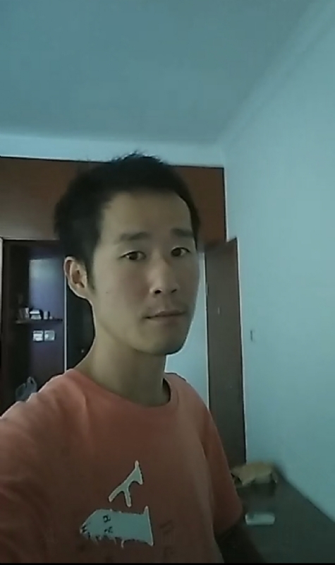 呀是你的第一张照片--爱情114