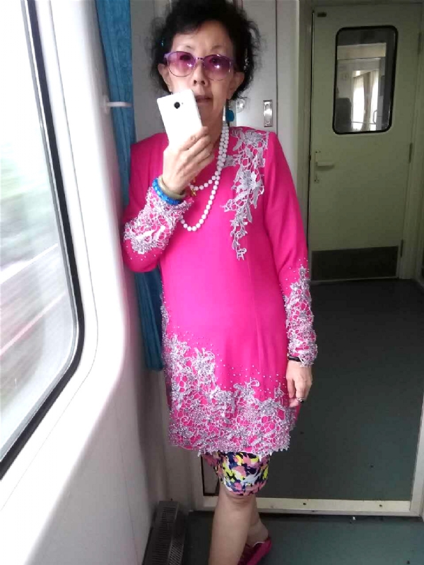 Anni的第一张照片--爱情114