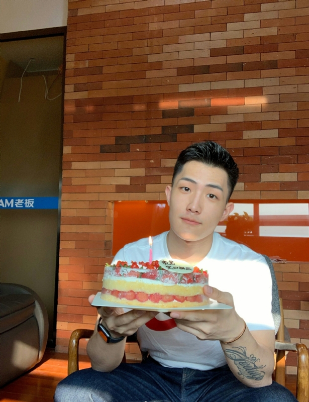 期待你的出现的第二张照片--爱情114