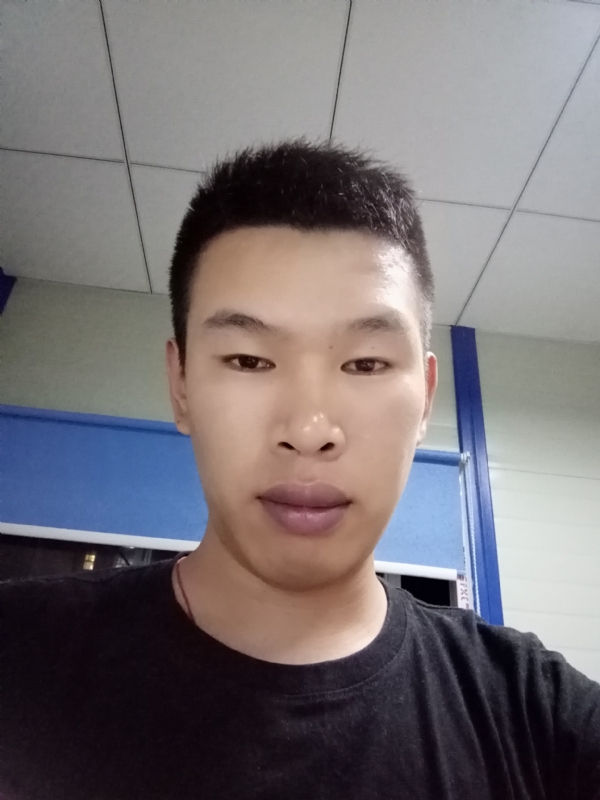 不一样得烟火的第一张照片--爱情114