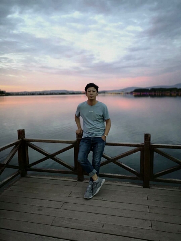 喂南墙我要撞你了的第一张照片--爱情114