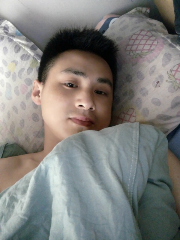 阿满的第一张照片--爱情114