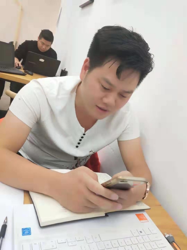 麒麟的第一张照片--爱情114