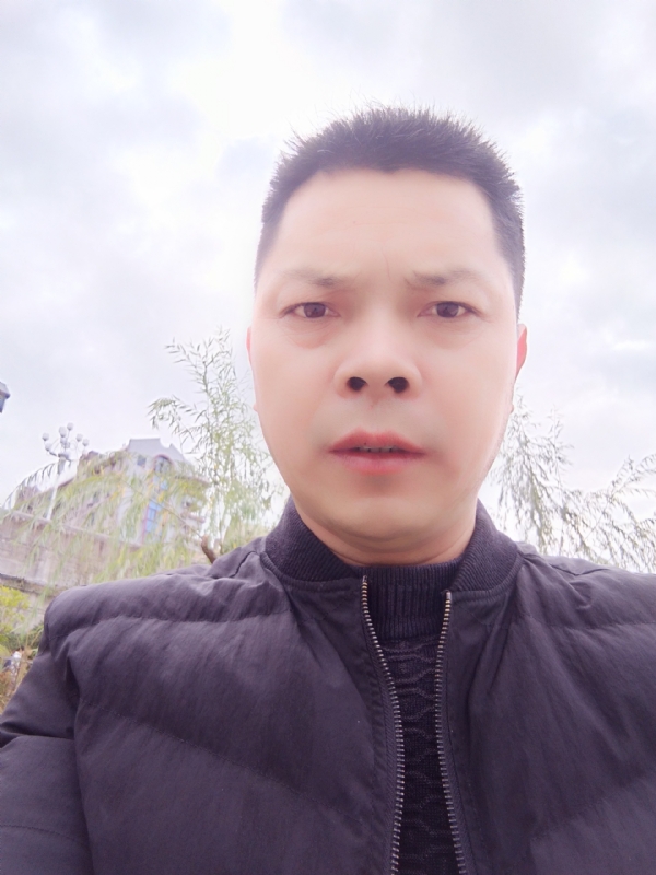 随缘的第一张照片--爱情114
