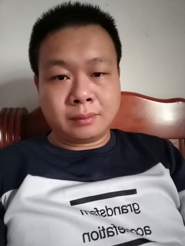 飞的第一张照片--爱情114