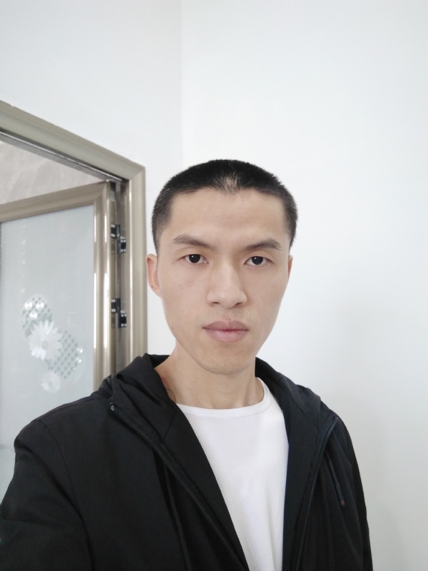 圆心的第一张照片--爱情114