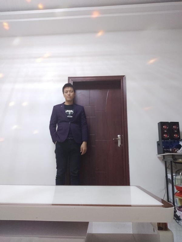 慕凡的第二张照片--爱情114