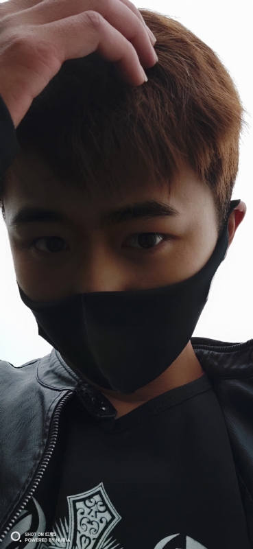 迷軍的第一张照片--爱情114