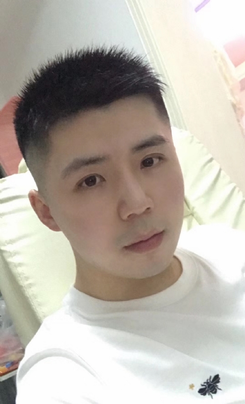 阿信的第一张照片--爱情114