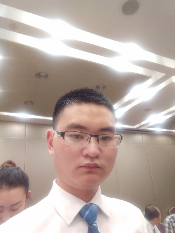 慕秋的第三张照片--爱情114