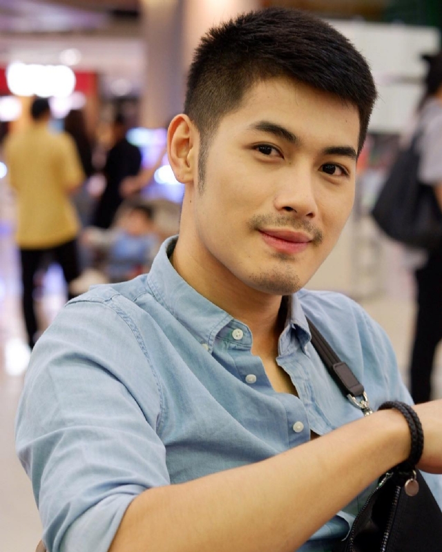 独狼的第一张照片--爱情114