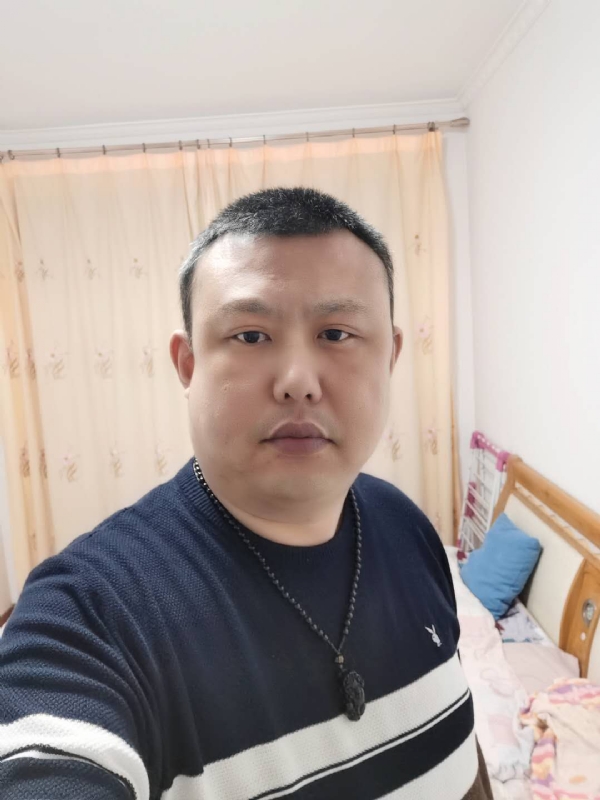 星宇的第二张照片--爱情114