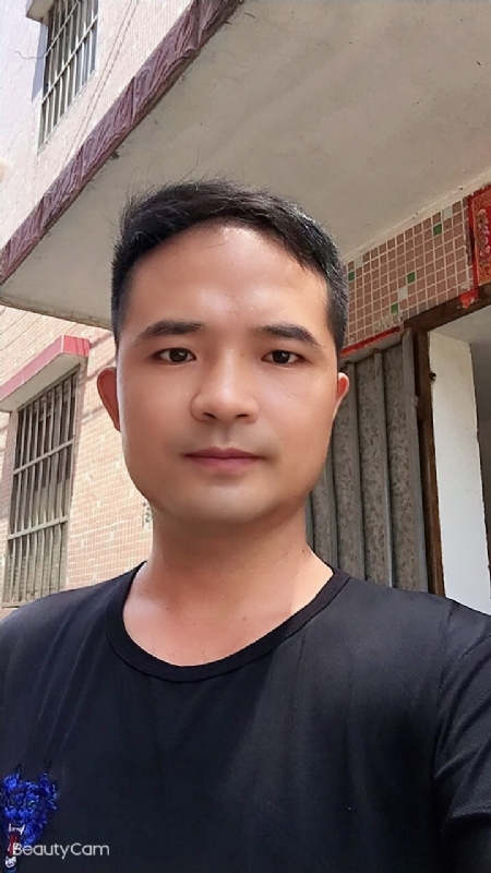 言飞的第二张照片--爱情114