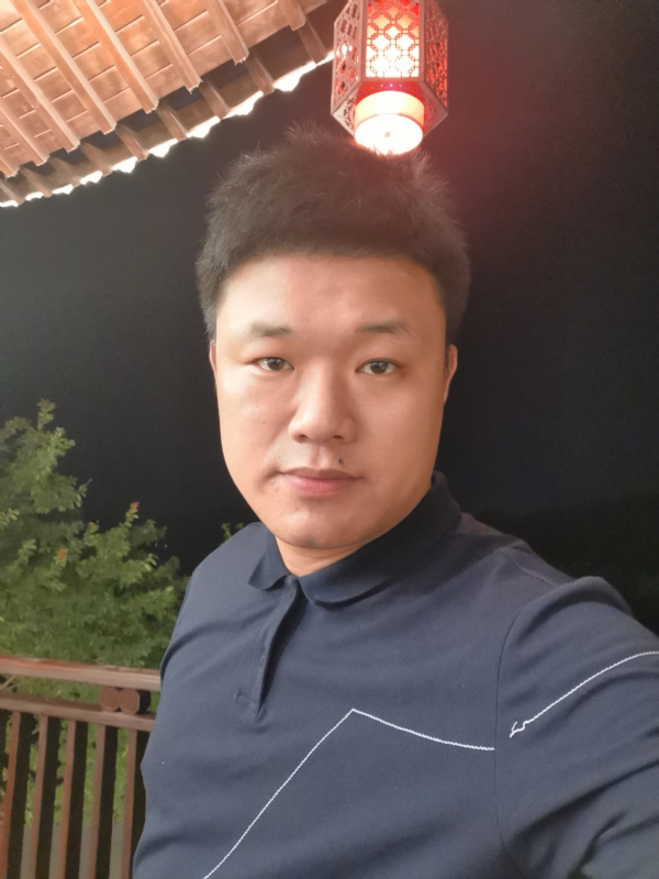 耿直boy的第二张照片--爱情114