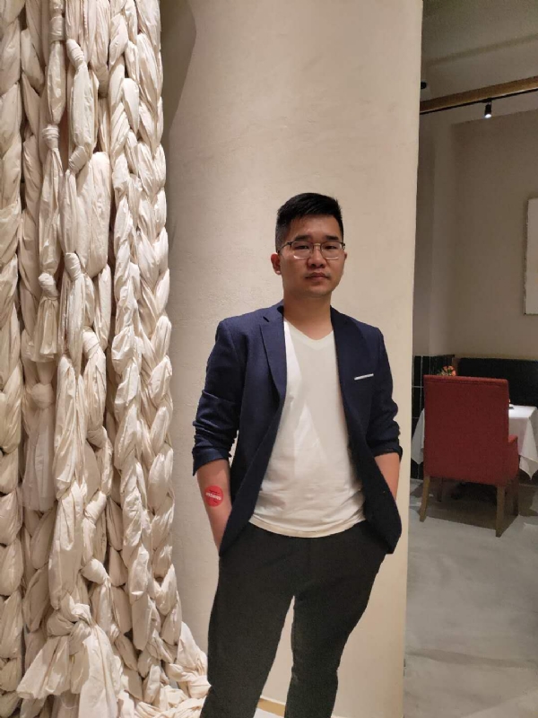 在路上的第二张照片--爱情114