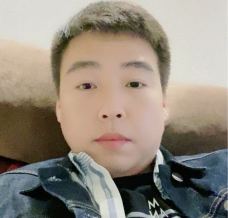 痞子涛的第二张照片--爱情114