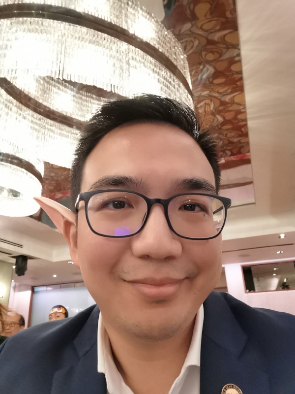 KenChow的第一张照片--爱情114