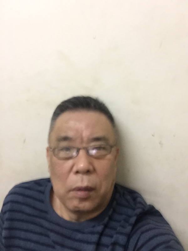 卓哥的第二张照片--爱情114