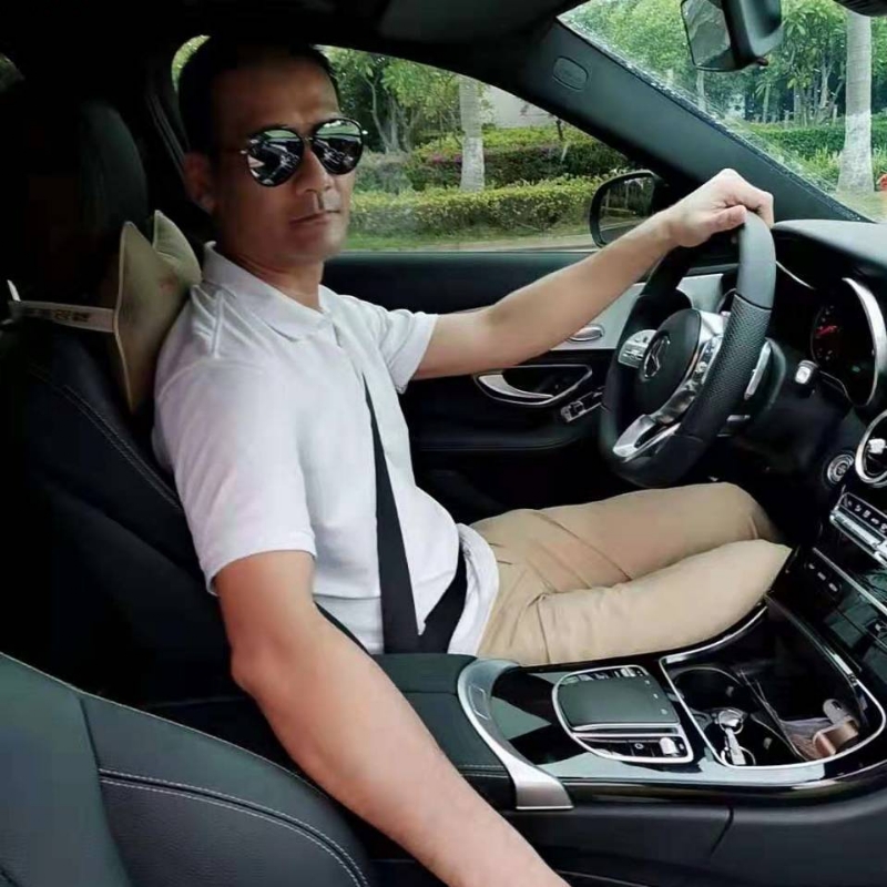 张睿展的第一张照片--爱情114