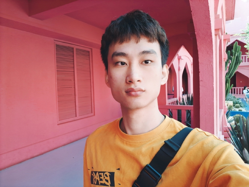 初晨的第一张照片--爱情114