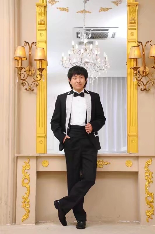 那家伙的第一张照片--爱情114