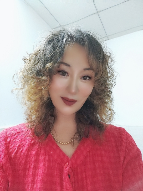 燕子的第一张照片--爱情114