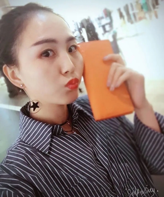 蔡包子的第一张照片--爱情114