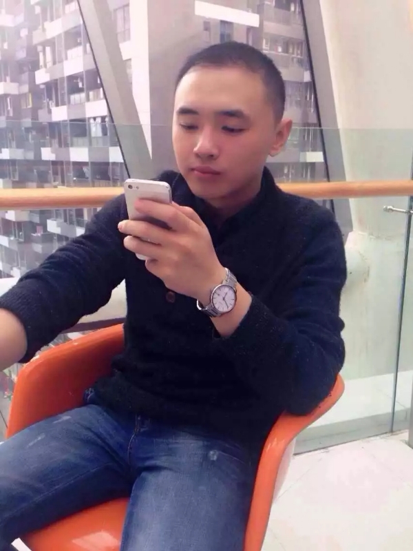 一个人的第一张照片--爱情114