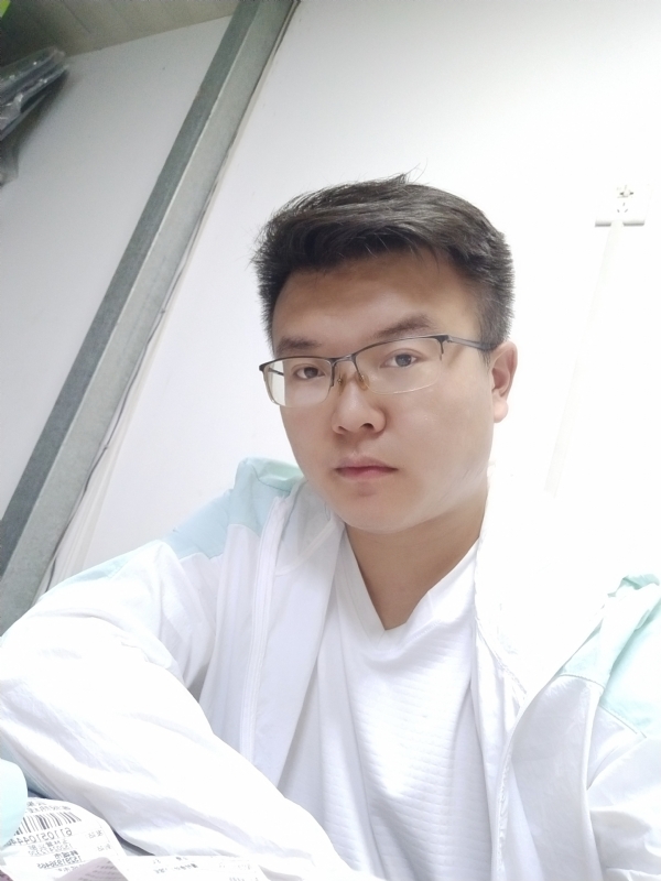 小晨的第一张照片--爱情114