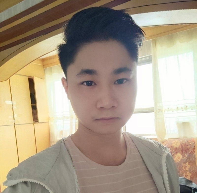 你??的幸?福的第一张照片--爱情114