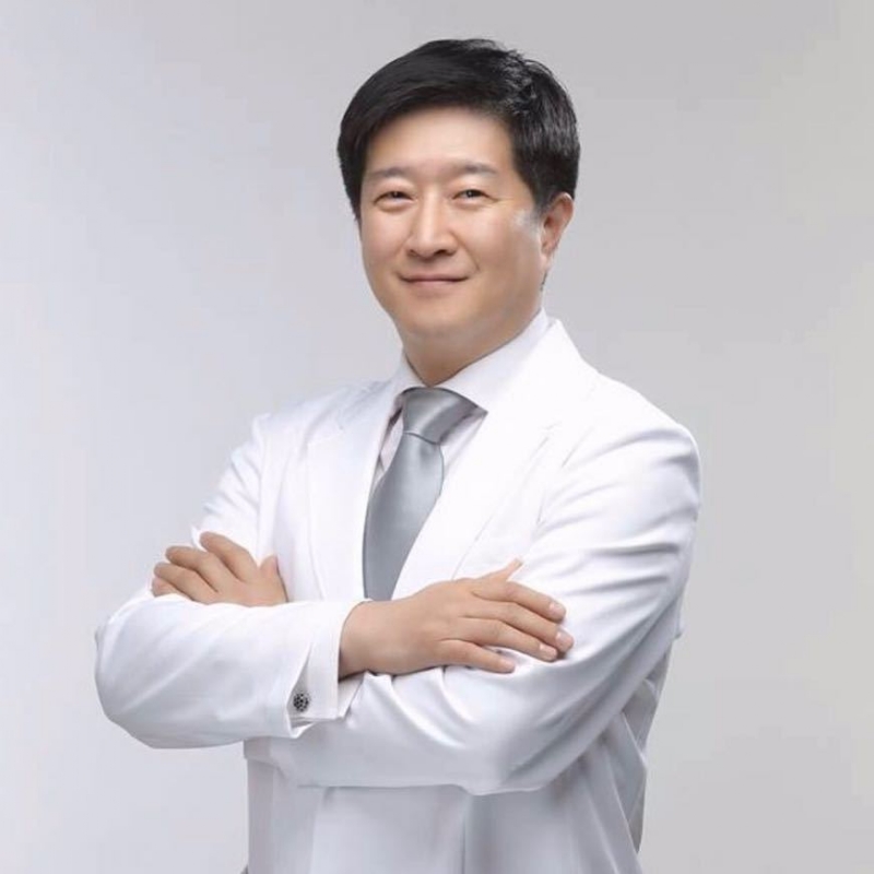 王伟的第一张照片--爱情114