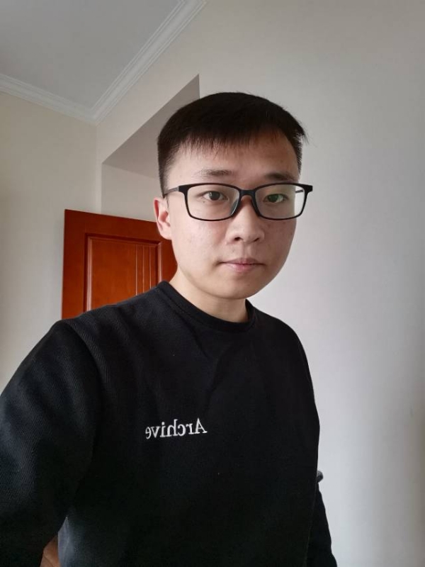 Li的第一张照片--爱情114