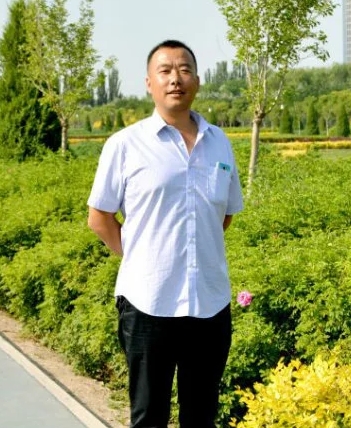 天不在蓝的第一张照片--爱情114