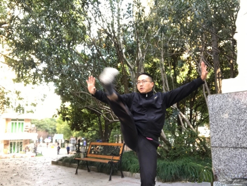 自故深情好受伤的第三张照片--爱情114