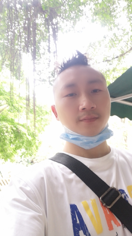 守望幸福的第一张照片--爱情114