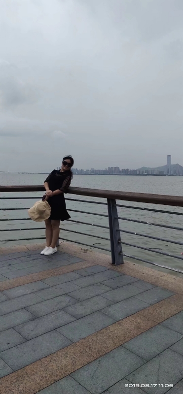 清秋的第一张照片--爱情114