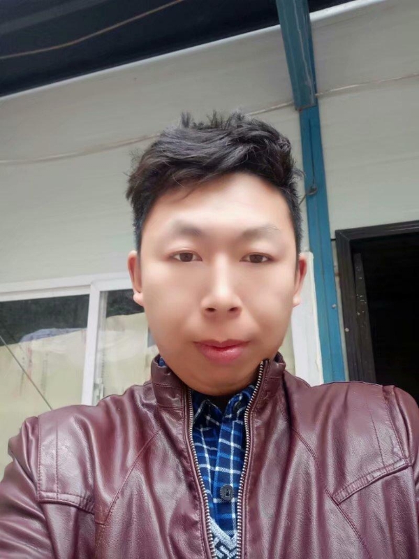 汤圆的第二张照片--爱情114