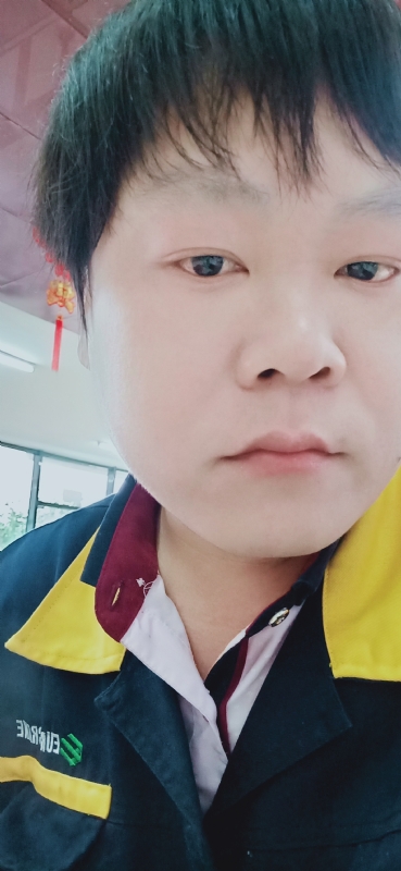 三哥哥的第一张照片--爱情114