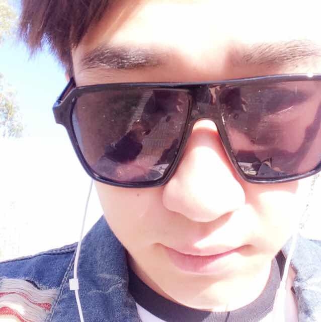 新秀的第一张照片--爱情114