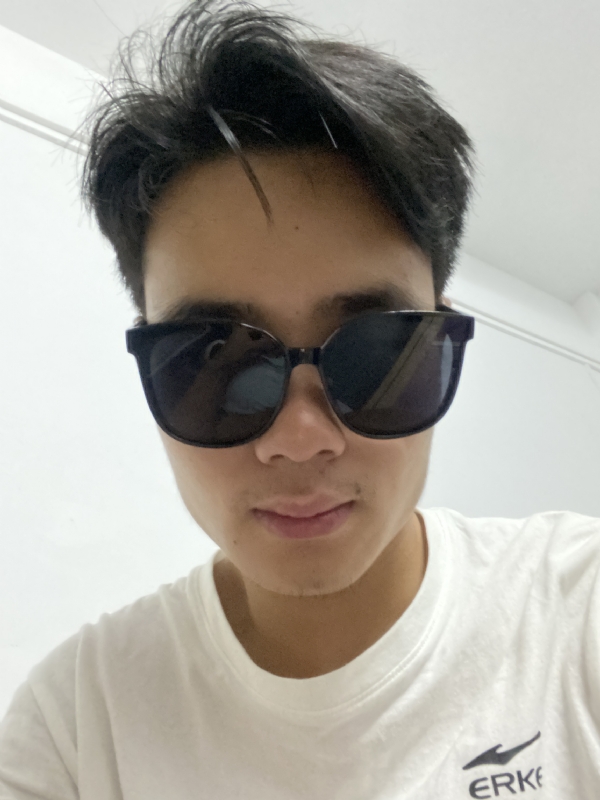 小泽的第一张照片--爱情114