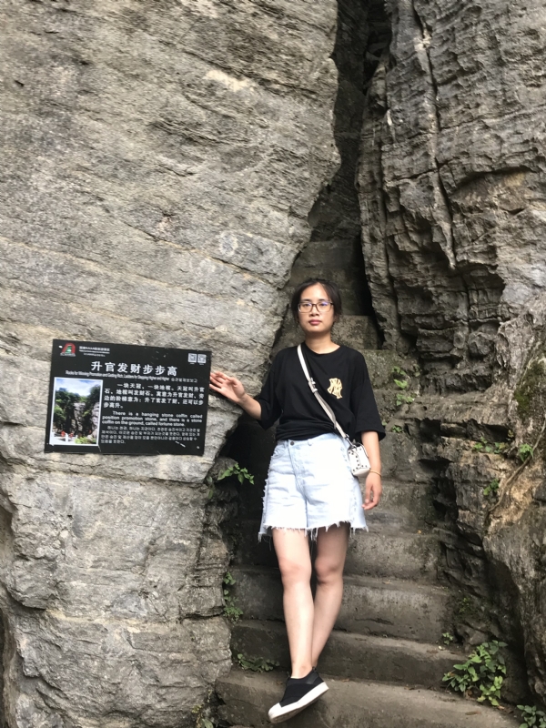 凭实力单身的第一张照片--爱情114